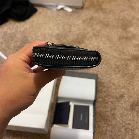 Prada key pouch - Picture 4 of 9